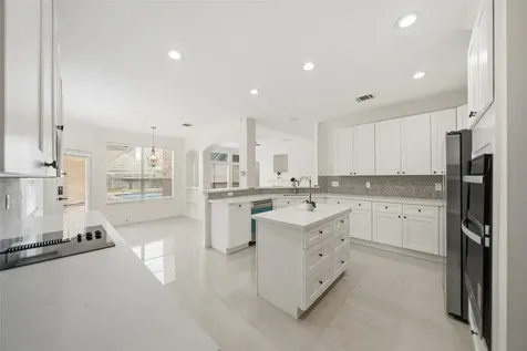 5622 Lake Place Houston TX 77041