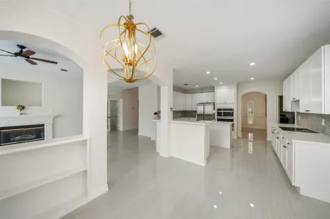 5622 Lake Place Houston TX 77041