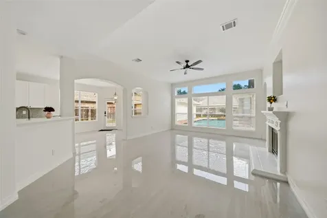 5622 Lake Place Houston TX 77041