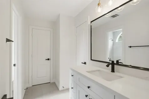 5622 Lake Place Houston TX 77041