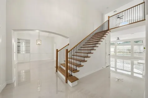 5622 Lake Place Houston TX 77041