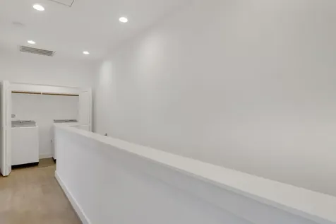 1526 Chestnut Street Houston TX 77009