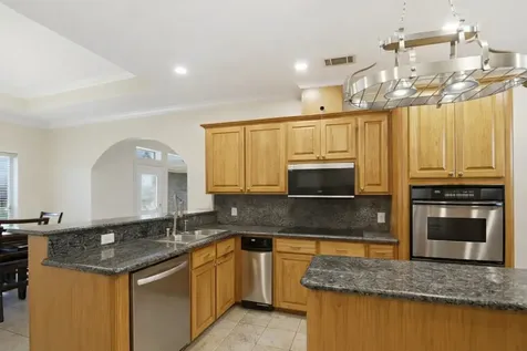 3627 Madison Avenue Beach City TX 77523