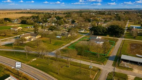 4206 2nd 1/2 Street Brookshire TX 77423