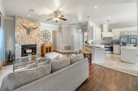 181 Wyndemere Drive Montgomery TX 77356