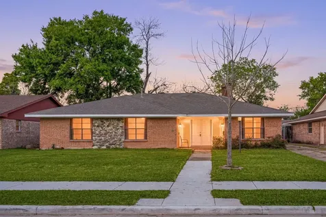 119 Ravenhead Drive Houston TX 77034