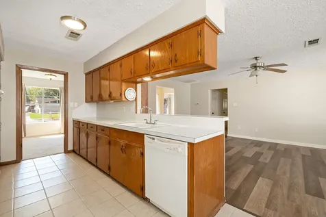 119 Ravenhead Drive Houston TX 77034