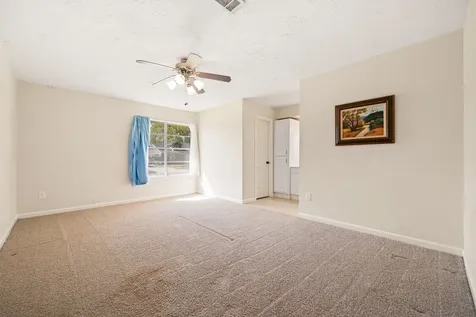 119 Ravenhead Drive Houston TX 77034