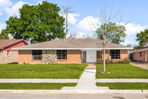 119 Ravenhead Drive Houston TX 77034