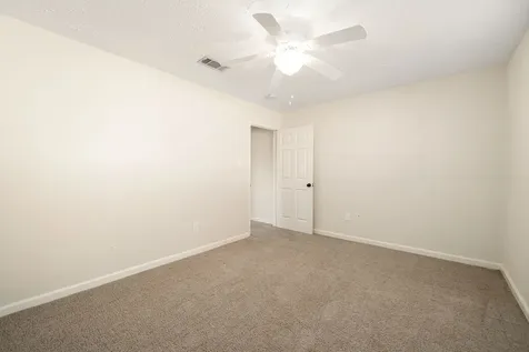 119 Ravenhead Drive Houston TX 77034