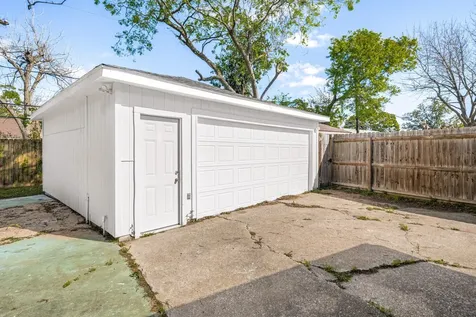 119 Ravenhead Drive Houston TX 77034