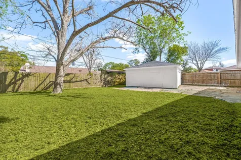 119 Ravenhead Drive Houston TX 77034