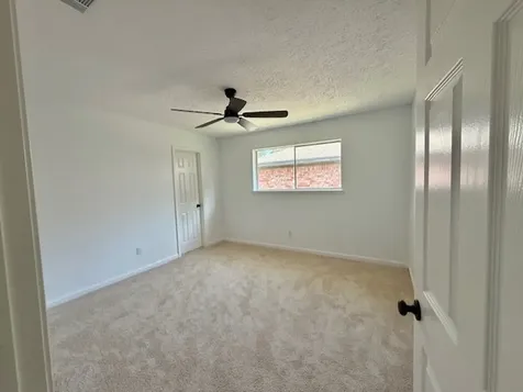 501 Valley Brook Drive La Porte TX 77571