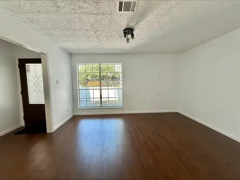 501 Valley Brook Drive La Porte TX 77571