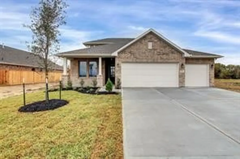 149 Angelina Trail Dayton TX 77535