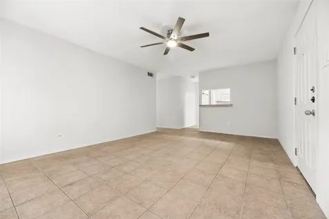 4637 Wild Indigo Street 421 Houston TX 77027