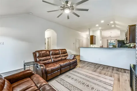2410 Brown Maple Drive Fresno TX 77545
