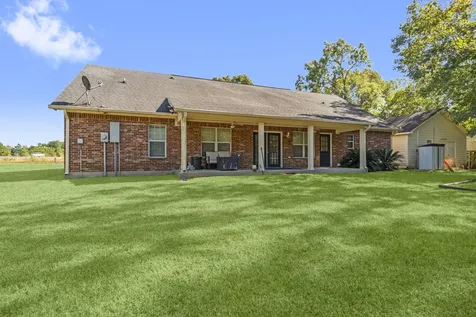 130 Country Charm Livingston TX 77351