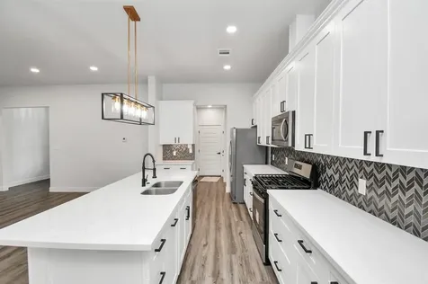 12163 La Salle River Road Conroe TX 77304
