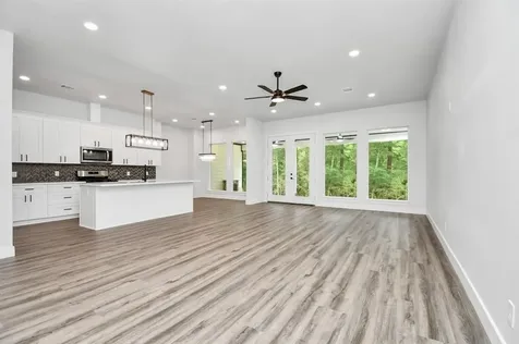 12163 La Salle River Road Conroe TX 77304
