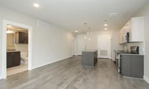 4819 Caroline Street 206 Houston TX 77004