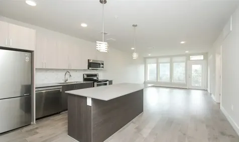 4819 Caroline Street 206 Houston TX 77004
