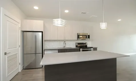 4819 Caroline Street 206 Houston TX 77004