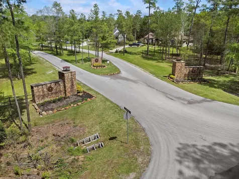8-11-4B Sundog Road Huntsville TX 77340