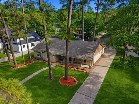 1914 Lazy Grove Drive Houston TX 77339