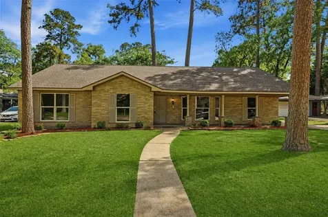 1914 Lazy Grove Drive Houston TX 77339