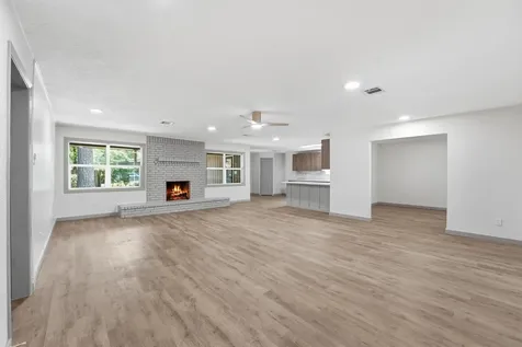 1914 Lazy Grove Drive Houston TX 77339