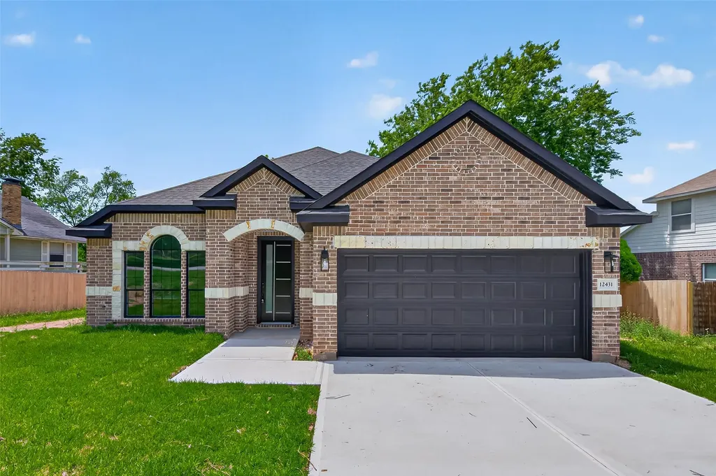 12431 Green Ridge Drive Willis TX 77318