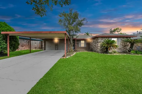 1110 E Brown Lane Deer Park TX 77536
