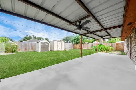 1110 E Brown Lane Deer Park TX 77536