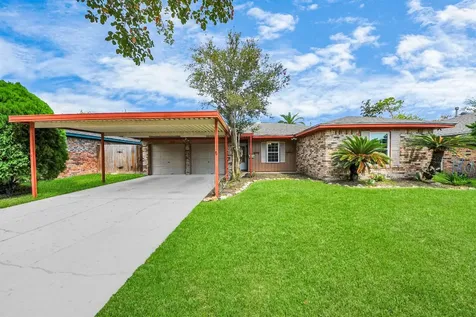 1110 E Brown Lane Deer Park TX 77536