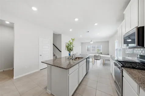 2703 Fairfield Landing Lane Pearland TX 77089