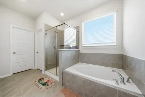 2703 Fairfield Landing Lane Pearland TX 77089