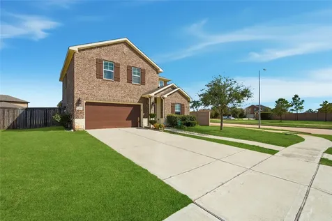 2703 Fairfield Landing Lane Pearland TX 77089