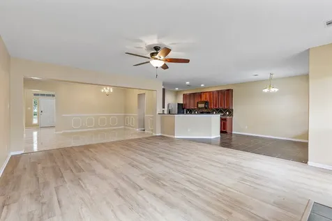 6410 Hardwood Dale Way Drive Humble TX 77338