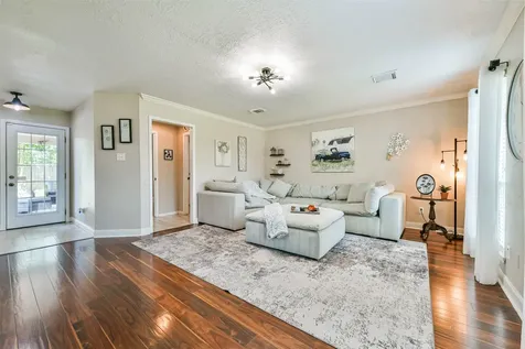 1806 Middlecreek Street Friendswood TX 77546