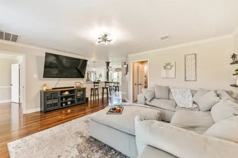 1806 Middlecreek Street Friendswood TX 77546