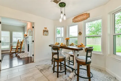 1806 Middlecreek Street Friendswood TX 77546