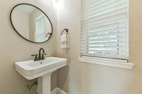 1806 Middlecreek Street Friendswood TX 77546