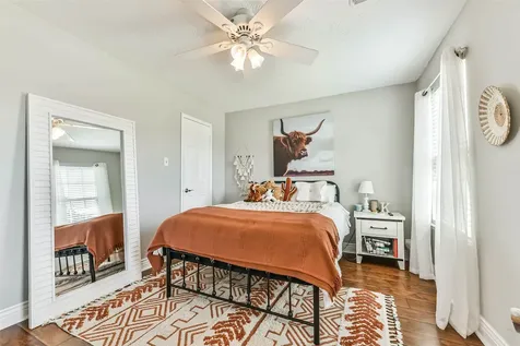 1806 Middlecreek Street Friendswood TX 77546