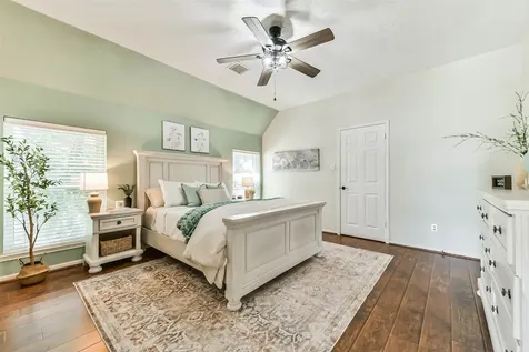 1806 Middlecreek Street Friendswood TX 77546