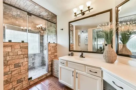 1806 Middlecreek Street Friendswood TX 77546