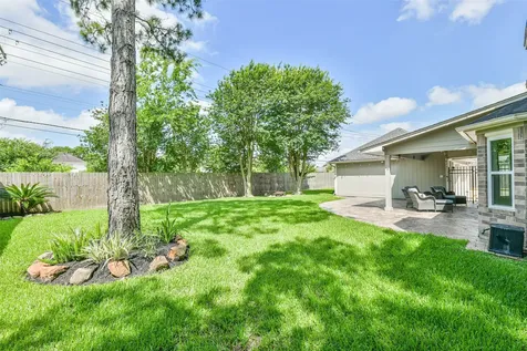 1806 Middlecreek Street Friendswood TX 77546