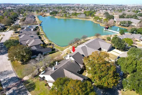 3011 Flower Field Lane Pearland TX 77584