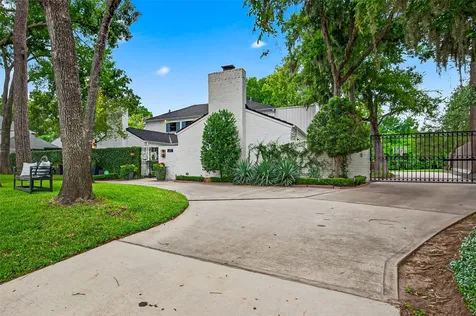 415 Ramblewood Road Houston TX 77079