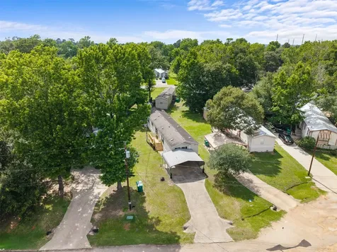 13053 Oak Manor Court Willis TX 77318